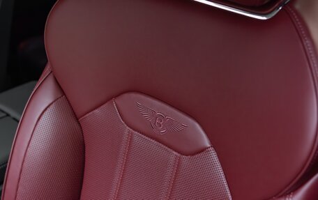 Bentley Bentayga I, 2025 год, 35 000 000 рублей, 24 фотография