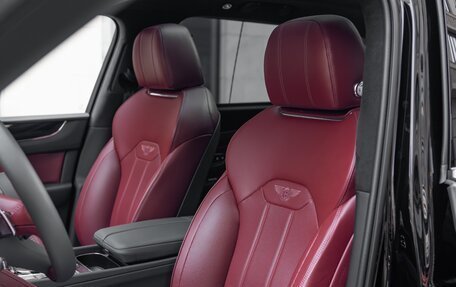 Bentley Bentayga I, 2025 год, 35 000 000 рублей, 23 фотография