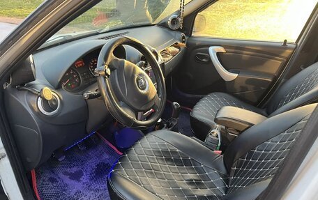 Renault Logan I, 2014 год, 285 000 рублей, 6 фотография