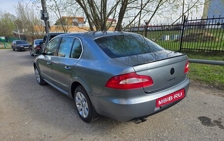 Skoda Superb III рестайлинг, 2012 год, 850 000 рублей, 10 фотография