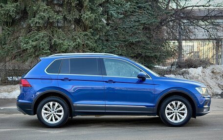 Volkswagen Tiguan II, 2018 год, 2 500 000 рублей, 5 фотография