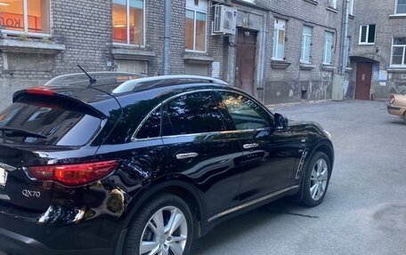 Infiniti QX70, 2014 год, 2 000 000 рублей, 8 фотография