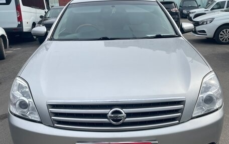 Nissan Teana, 2003 год, 653 000 рублей, 2 фотография