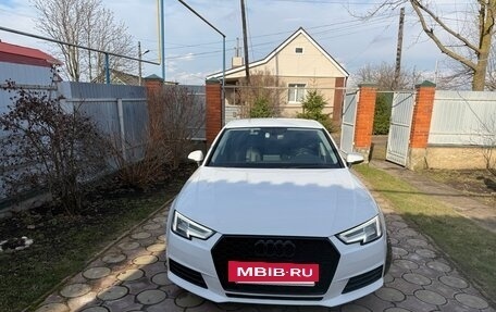 Audi A4, 2019 год, 2 400 000 рублей, 8 фотография