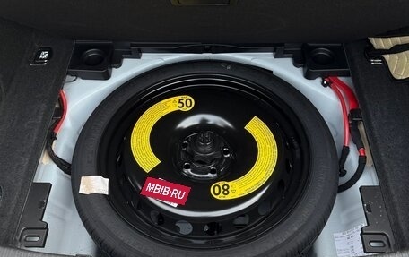 Audi A4, 2019 год, 2 400 000 рублей, 10 фотография