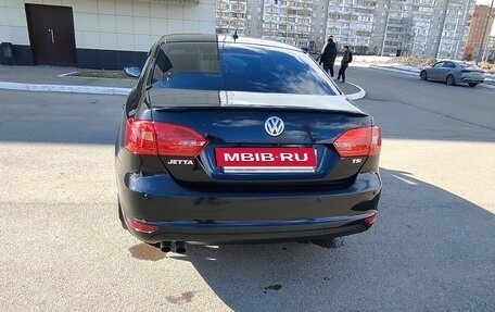 Volkswagen Jetta VI, 2013 год, 880 000 рублей, 5 фотография