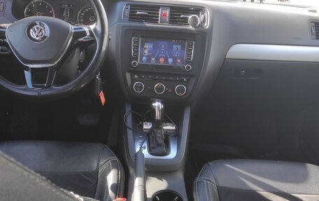 Volkswagen Jetta VI, 2013 год, 880 000 рублей, 11 фотография