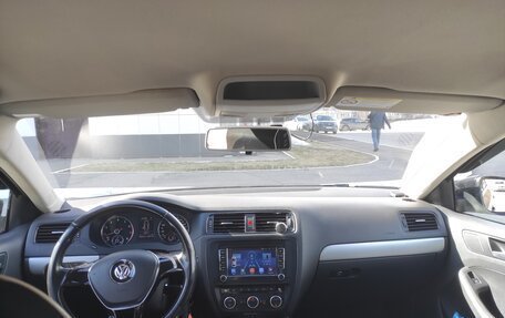 Volkswagen Jetta VI, 2013 год, 880 000 рублей, 15 фотография