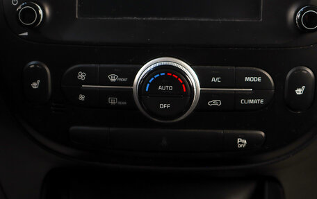 KIA Soul II рестайлинг, 2017 год, 1 699 000 рублей, 14 фотография