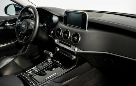 KIA Stinger I, 2019 год, 2 695 000 рублей, 10 фотография