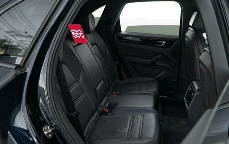 Porsche Cayenne III, 2018 год, 5 699 050 рублей, 7 фотография