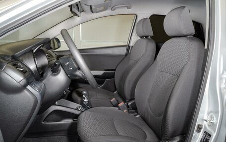 KIA Rio III рестайлинг, 2013 год, 885 000 рублей, 14 фотография