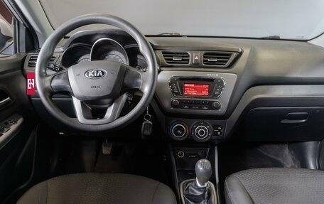 KIA Rio III рестайлинг, 2013 год, 885 000 рублей, 17 фотография