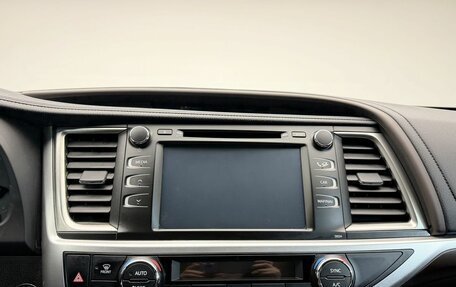 Toyota Highlander III, 2014 год, 2 924 000 рублей, 15 фотография