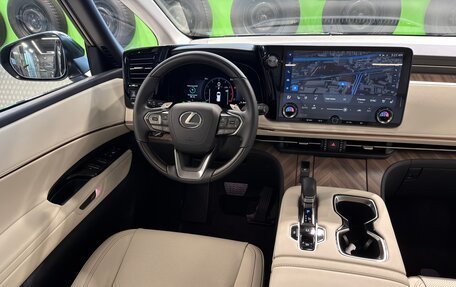 Lexus LM, 2025 год, 18 990 000 рублей, 10 фотография