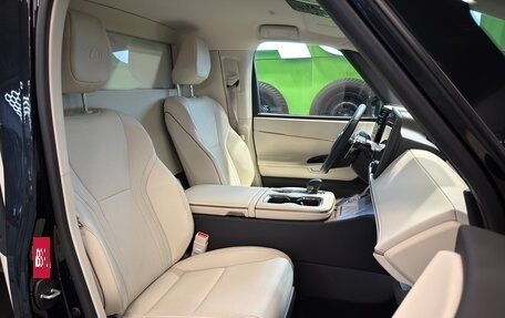 Lexus LM, 2025 год, 18 990 000 рублей, 13 фотография