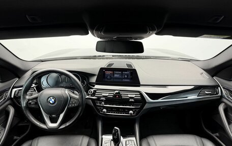BMW 5 серия, 2020 год, 3 498 000 рублей, 13 фотография