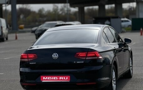 Volkswagen Passat B8 рестайлинг, 2015 год, 1 450 000 рублей, 5 фотография