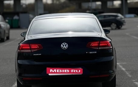 Volkswagen Passat B8 рестайлинг, 2015 год, 1 450 000 рублей, 4 фотография