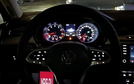 Volkswagen Passat B8 рестайлинг, 2015 год, 1 450 000 рублей, 14 фотография