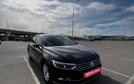Volkswagen Passat B8 рестайлинг, 2015 год, 1 450 000 рублей, 13 фотография