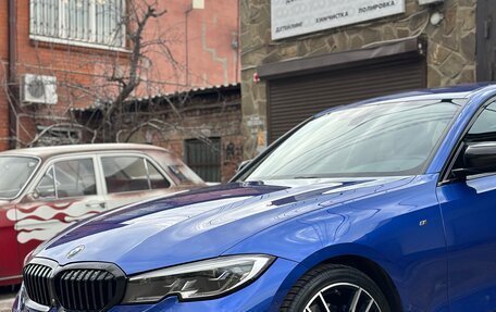 BMW 3 серия, 2019 год, 3 710 000 рублей, 10 фотография