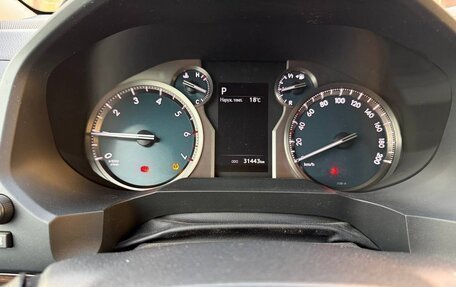 Toyota Land Cruiser Prado 150 рестайлинг 2, 2021 год, 8 250 000 рублей, 10 фотография