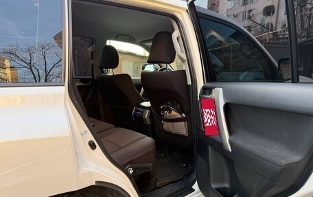 Toyota Land Cruiser Prado 150 рестайлинг 2, 2021 год, 8 250 000 рублей, 22 фотография