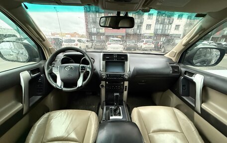 Toyota Land Cruiser Prado 150 рестайлинг 2, 2009 год, 1 400 000 рублей, 4 фотография