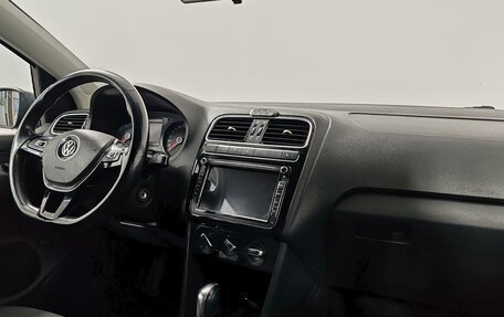 Volkswagen Polo VI (EU Market), 2017 год, 1 099 000 рублей, 11 фотография