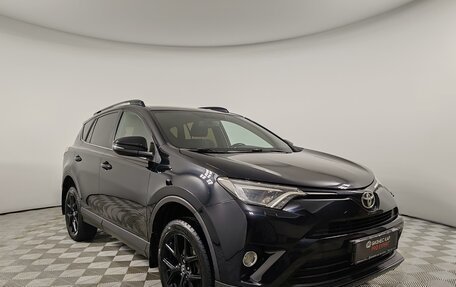 Toyota RAV4, 2018 год, 2 299 000 рублей, 3 фотография