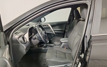 Toyota RAV4, 2018 год, 2 299 000 рублей, 16 фотография
