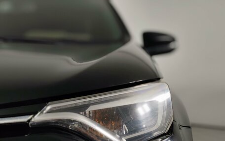 Toyota RAV4, 2018 год, 2 299 000 рублей, 23 фотография