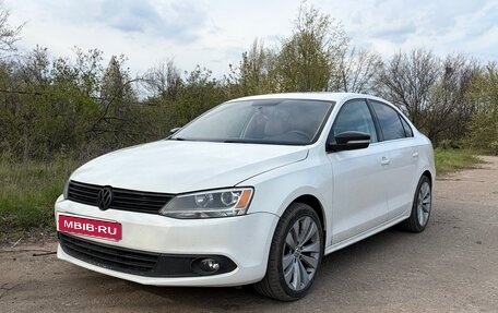 Volkswagen Jetta VI, 2011 год, 1 200 000 рублей, 1 фотография