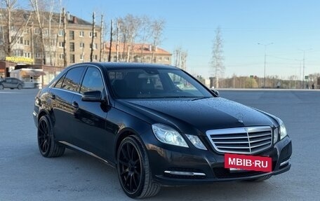 Mercedes-Benz E-Класс, 2012 год, 1 150 000 рублей, 2 фотография