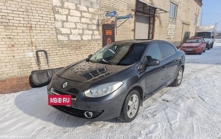 Renault Fluence I, 2011 год, 580 000 рублей, 2 фотография