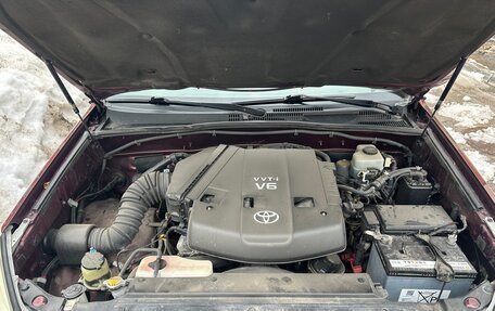 Toyota Land Cruiser Prado 120 рестайлинг, 2006 год, 2 300 000 рублей, 10 фотография