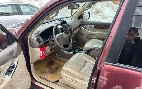 Toyota Land Cruiser Prado 120 рестайлинг, 2006 год, 2 300 000 рублей, 13 фотография