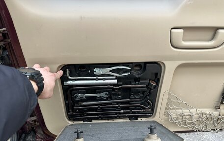 Toyota Land Cruiser Prado 120 рестайлинг, 2006 год, 2 300 000 рублей, 19 фотография