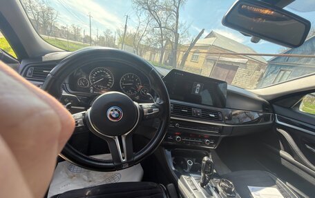 BMW 5 серия, 2014 год, 2 000 000 рублей, 5 фотография