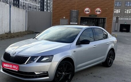 Skoda Octavia, 2019 год, 1 980 000 рублей, 10 фотография