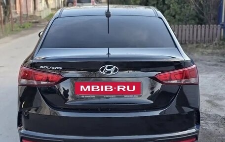Hyundai Solaris II рестайлинг, 2021 год, 1 500 000 рублей, 2 фотография