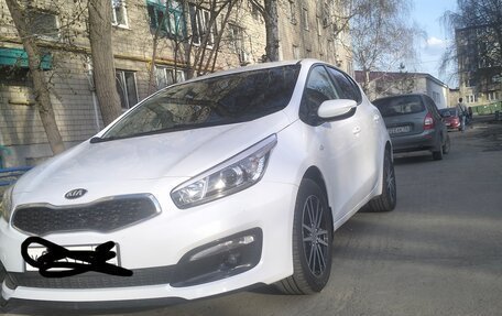 KIA cee'd III, 2015 год, 1 400 000 рублей, 4 фотография