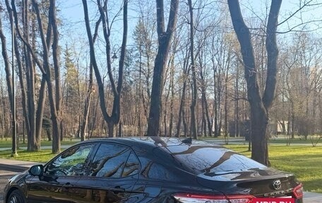 Toyota Camry, 2018 год, 3 400 000 рублей, 8 фотография
