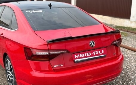 Volkswagen Jetta VII, 2018 год, 1 610 000 рублей, 2 фотография