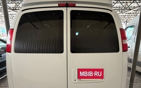 Chevrolet Express II, 2009 год, 3 000 000 рублей, 6 фотография
