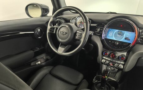 MINI Hatch, 2021 год, 3 300 000 рублей, 21 фотография