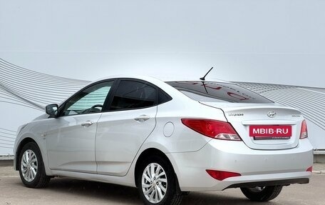 Hyundai Solaris II рестайлинг, 2015 год, 980 000 рублей, 6 фотография