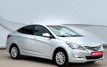 Hyundai Solaris II рестайлинг, 2015 год, 980 000 рублей, 5 фотография