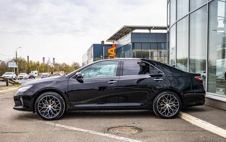 Toyota Camry, 2015 год, 2 098 000 рублей, 4 фотография